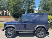 LAND ROVER DEFENDER 90