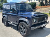 LAND ROVER DEFENDER 90