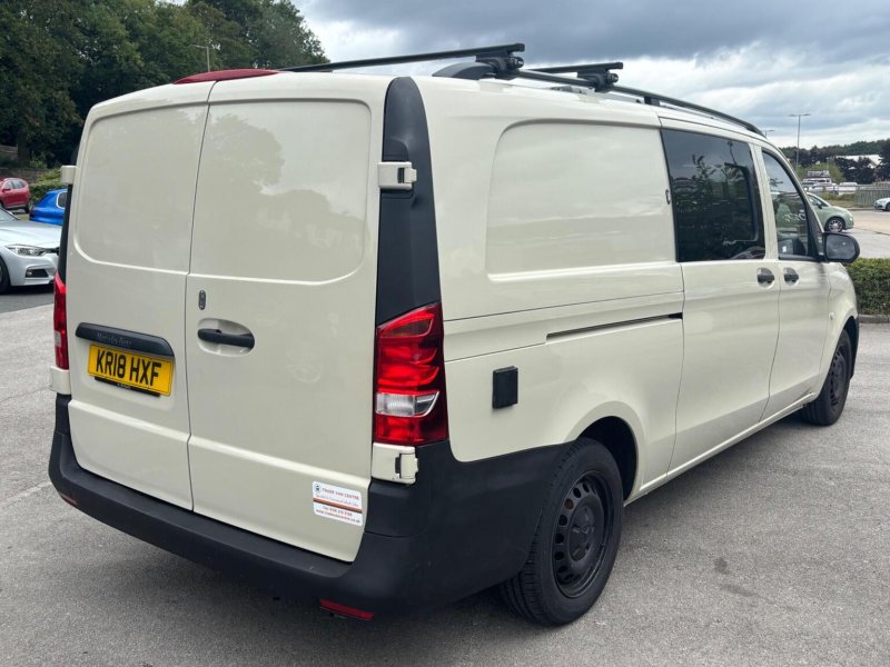 MERCEDES-BENZ VITO