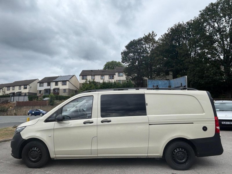 MERCEDES-BENZ VITO